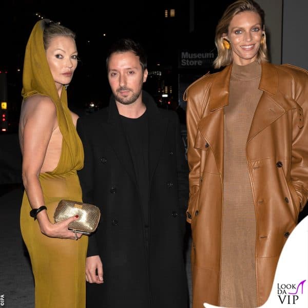 la Moss con Anthony Vaccarello e la top Anja Rubik, musa di Saint Laurent 
