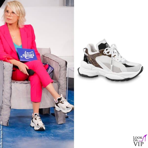 Maria De Filippi con le "Run 55" di Louis Vuitton (950 euro) 