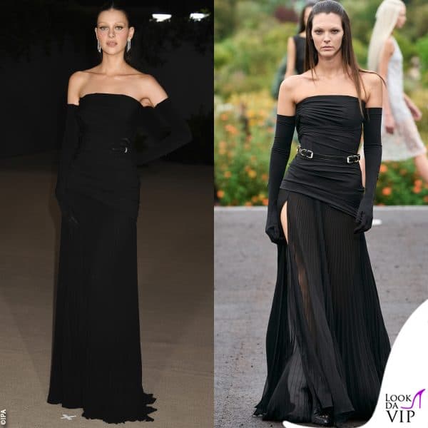 abito Givenchy e orecchini Cartier per Nicola Peltz 