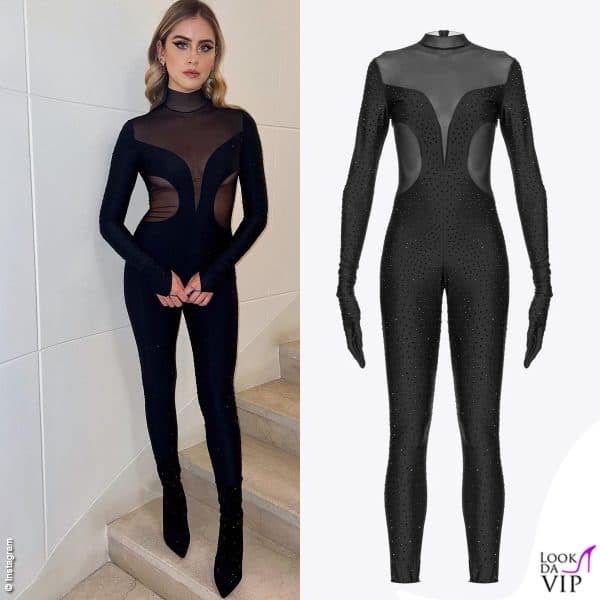 Valentina Ferragni indossa una catsuit Pinko con trasparenze osé
