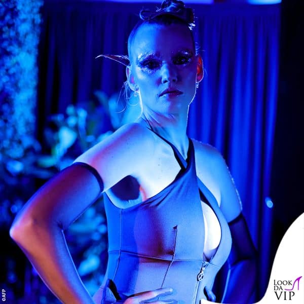 ecco la top Lara Stone 