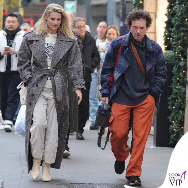 dopo il pranzo la Hunziker torna da Armani 