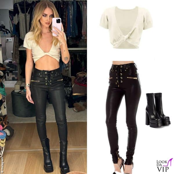 Sexy con il top Federica Tosi abbinato a pantaloni skinny Are You Am I e scarpe Versace