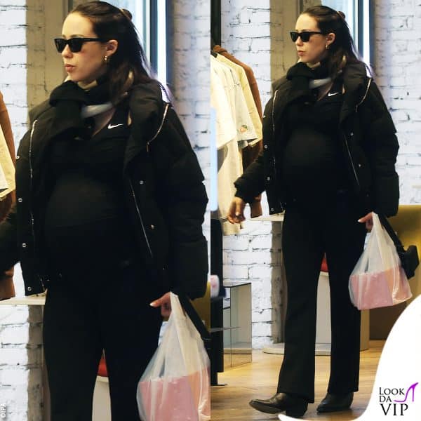 giornata di shopping per Aurora Ramazzotti 