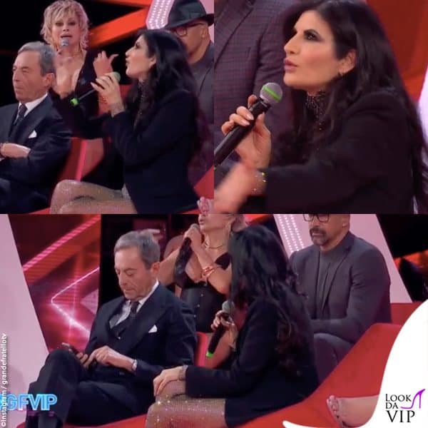 il terzo e ultimo look: catsuit nude e blazer nero 