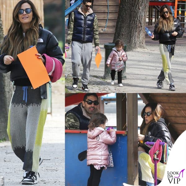 Giorgia Palmas e Filippo Magnini al parco con la figlia Mia