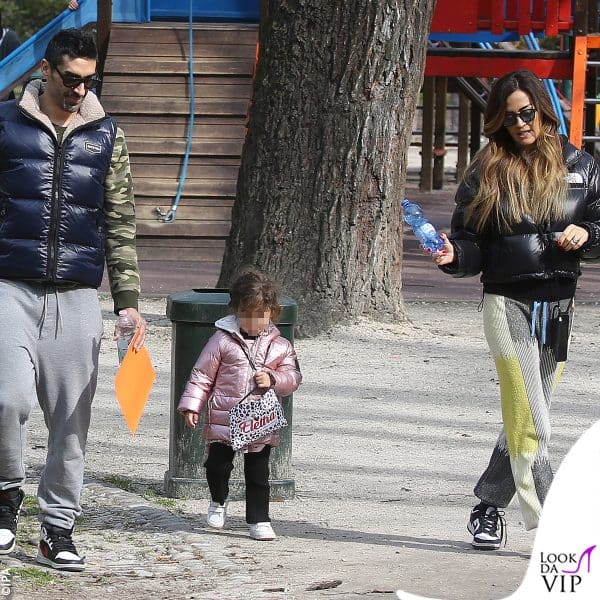 Filippo e Giorgia con Mia al parco Sempione di Milano 