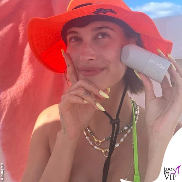 Hailey Baldwin 