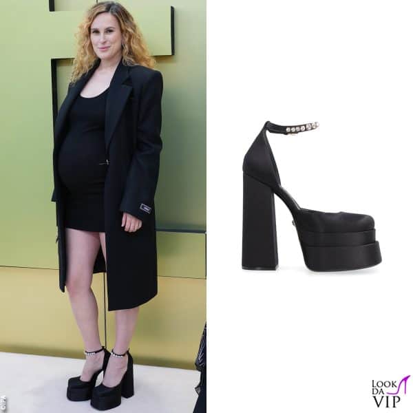 Rumer Willis con le "Aevitas" di Versace 