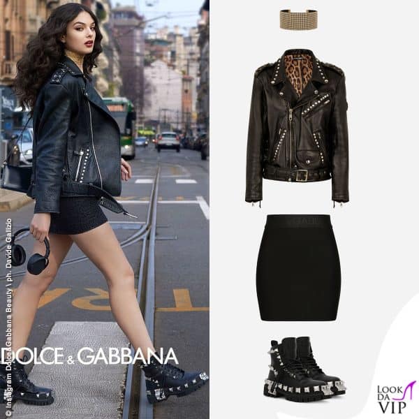 Deva indossa un look total black Dolce&Gabbana