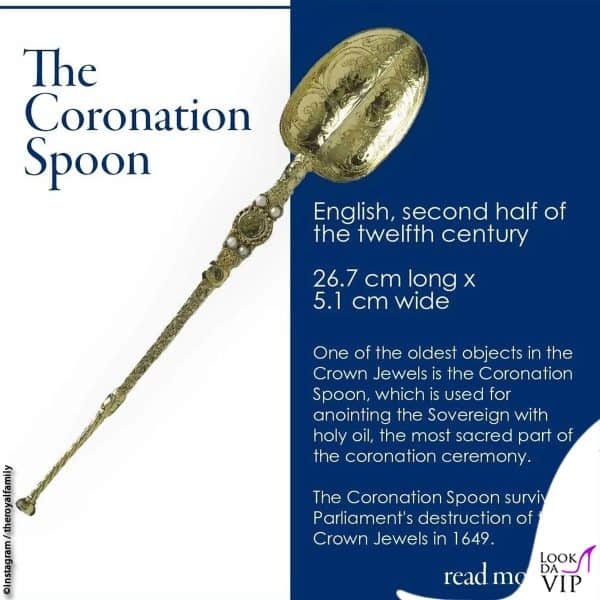 Il Coronation Spoon si usa per cospargere d'olio il sovrano 