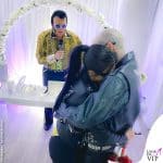 Kourtney Kardashian perde la giacca da sposa e offre una ricompensa