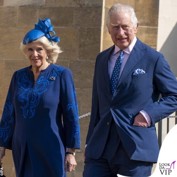 Carlo e Camilla arrivano alla messa di Pasqua al castello di Windsor 