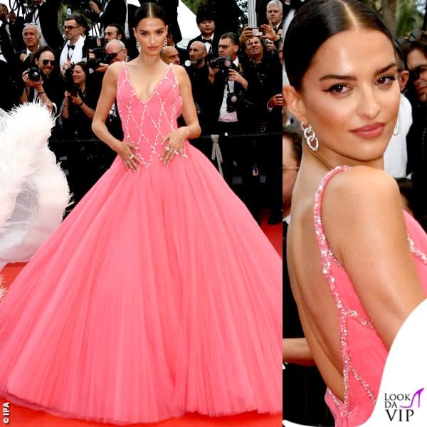 Gabrielle Caunesil con un abito Tony Ward e gioielli Pomellato 
