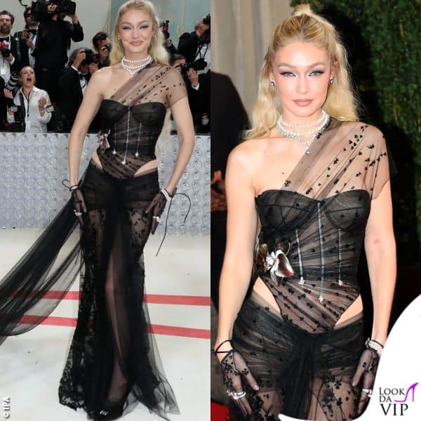 Gigi Hadid in Givenchy 