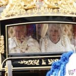 I look delle invitate all'incoronazione di re Carlo