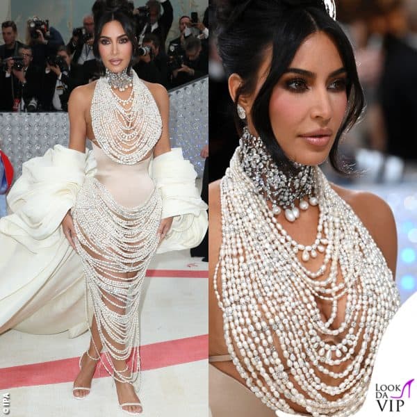 Kim Kardashian in Schiaparelli 