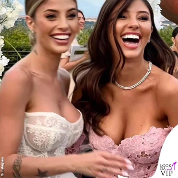 Angela con la sorella Chiara 