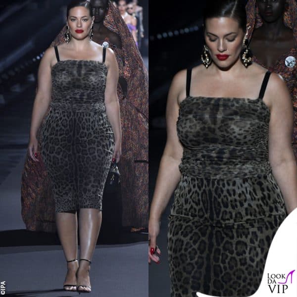 la Graham a Firenze alla sfilata di LuisaViaRoma con un vestito Dolce&Gabbana