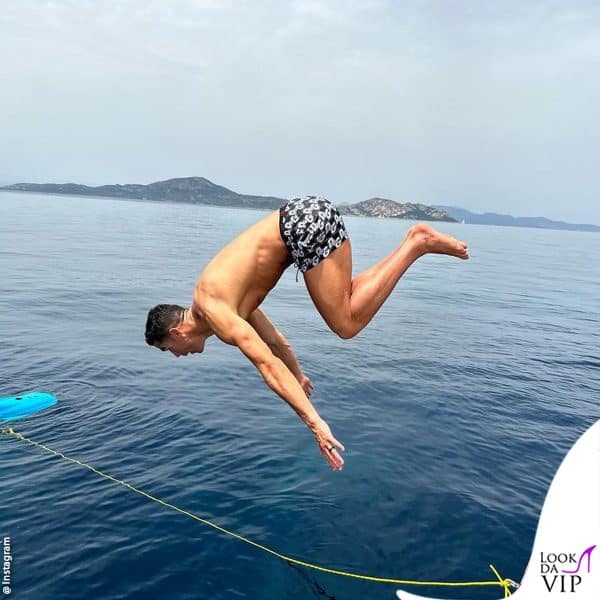 CR7 si diverte come un bambino 