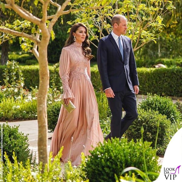 il principe William e Kate Middleton (in Elie Saab) alla cerimonia 