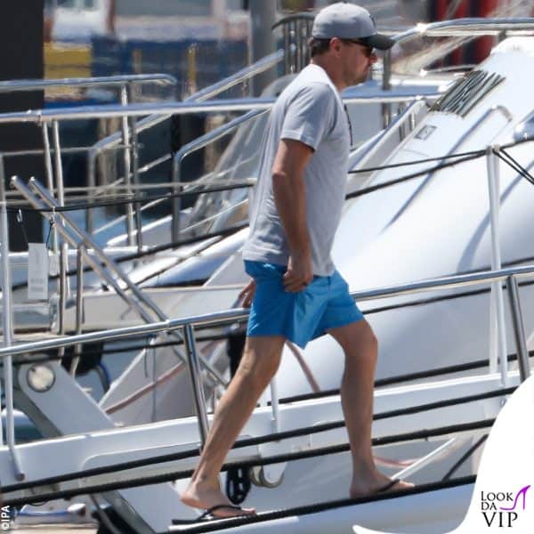 poco dopo sale a bordo anche Leonardo DiCaprio 
