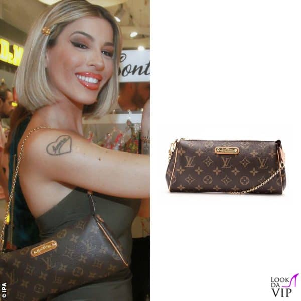 La Marzoli ha sfoggiato una mini bag Louis Vuitton, un modello vintage: Eva