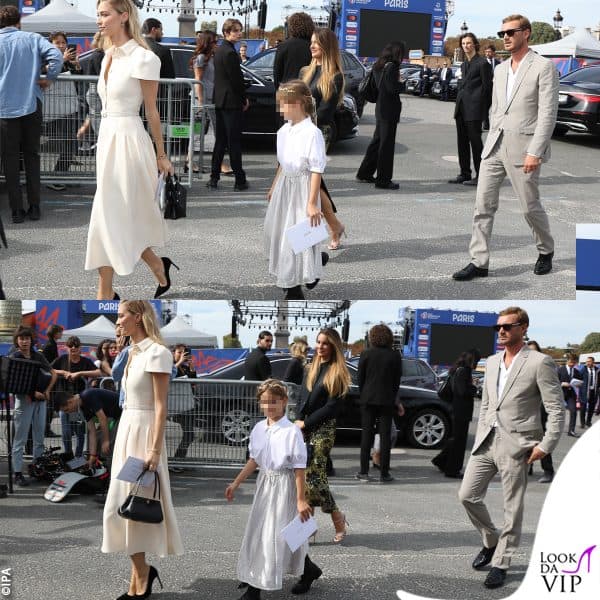 Beatrice Borromeo e Pierre Casiraghi arrivano alla sfilata Dior 