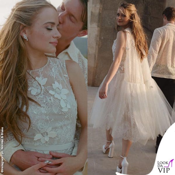 Tutti gli abiti da sposa sono a tema floreale