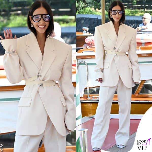 La vincitrice del GFVip e ora conduttrice ha un account da 1,7 Mil di follower (outfit Sportmax)