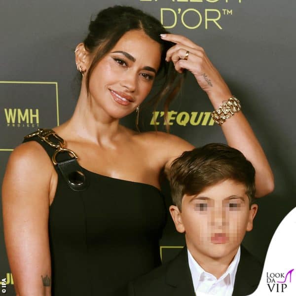 sulla mano Antonela ha tatuato "Mateo", il nome di uno dei tre figli 