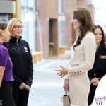 Kate Middleton in bianco è audace