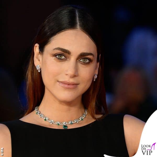 Il make up di Miriam Leone evidenzia gli occhi verdi