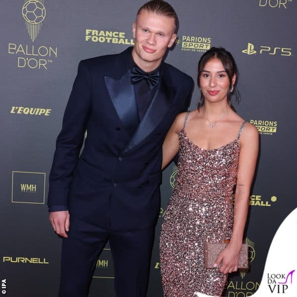 Erling Haaland e Isabel Haugseng Johansen in Dolce&Gabbana