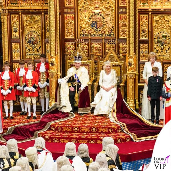 Re Carlo e la regina Camilla in una giornata storica 