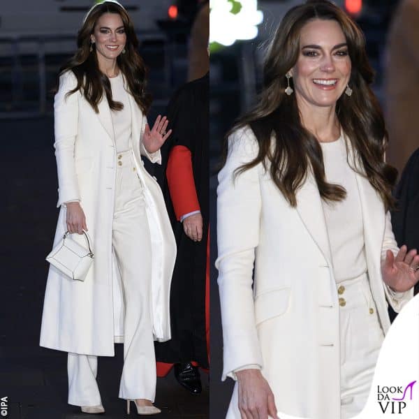 Kate Middleton arriva al Together at Christmas a Westminster Abbey 