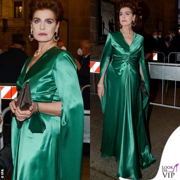 2021 - Antonia Dell’Atte con un sontuoso abito verde (atelier Angela Bellomo)