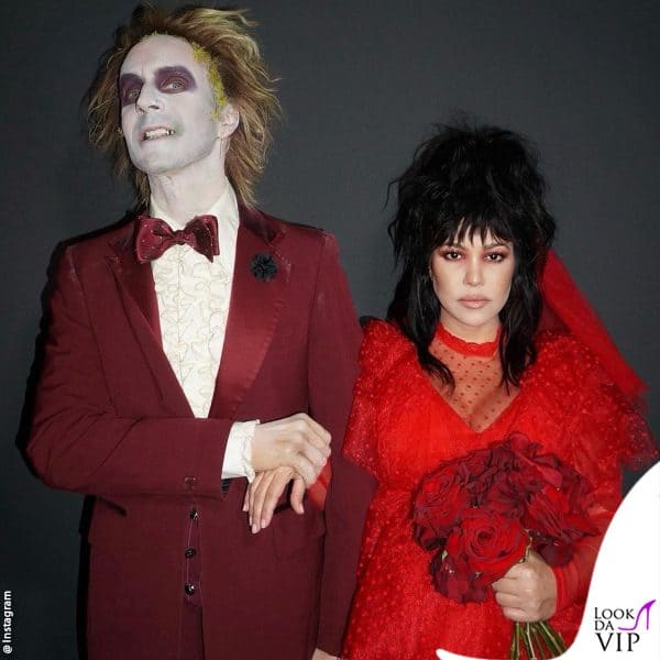 Travis Barker e Kourtney Kardashian ad Halloween 