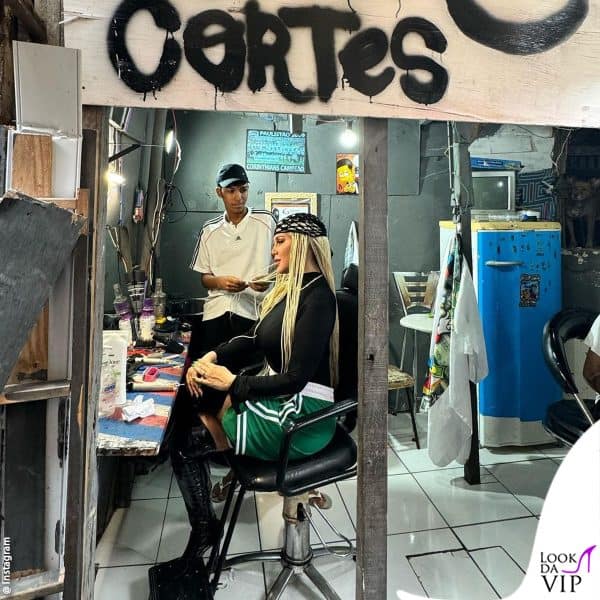 Wanda sul set del video musicale in Brasile 