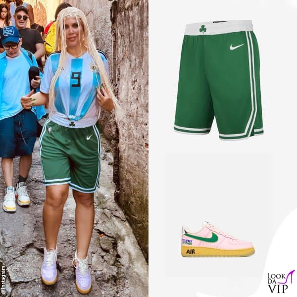 maglia Adidas dell'Argentina, shorts e sneakers Nike