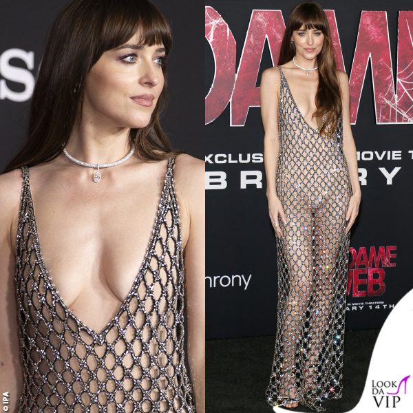 Dakota Johnson alla première di "Madame Web" con un look custom Gucci 