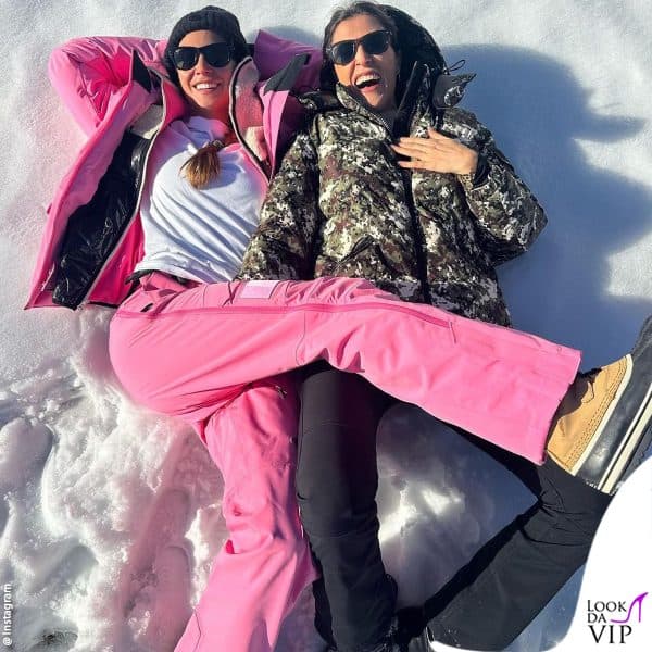 altro giorno in compagnia sulla neve per Melissa Satta 