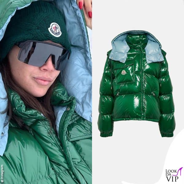 Wanda in montagna in Turchia (cappello e piumino Moncler) 
