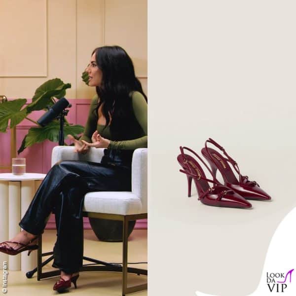 Giulia De Lellis ha indossato un body Plumee Etheree abbinato a pantaloni scuri e scarpe Miu Miu 