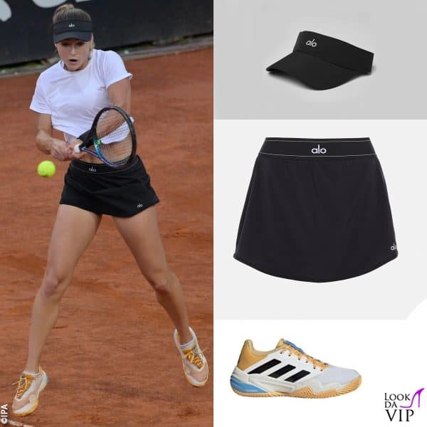 outfit Alo Yoga e sneakers Adidas per Anna 