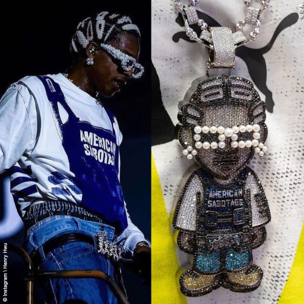 Asap Rocky al Rolling Loud Miami 2023: al suo outfit di quell'occasione è ispirato il gioiello 