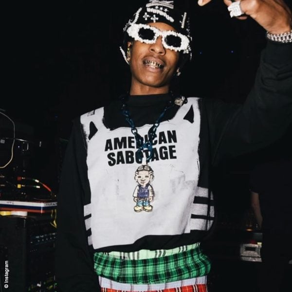 Asap Rocky sfoggia il suo gioiello sui social