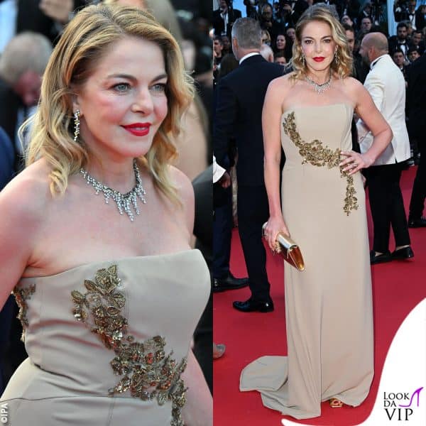 Claudia Gerini in Alberta Ferretti con gioielli Damiani 