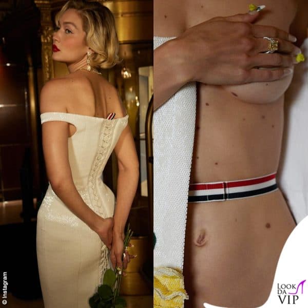topless nel bustino 