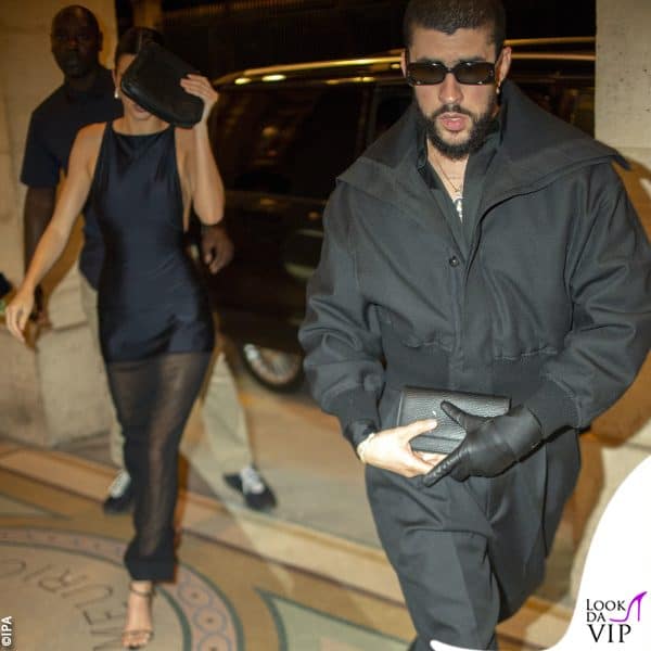 la top prova a nascondersi con la borsa 